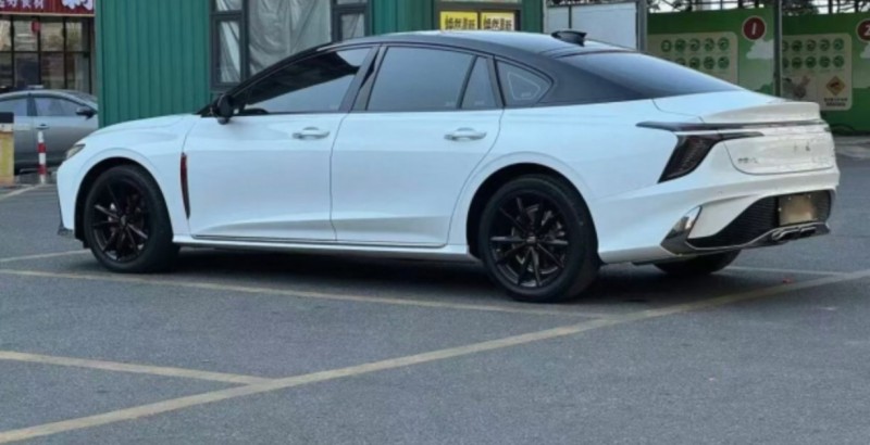 长沙25年红旗H67