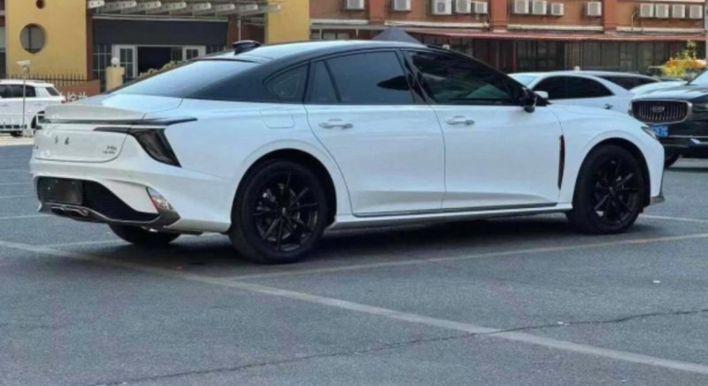 长沙25年红旗H68