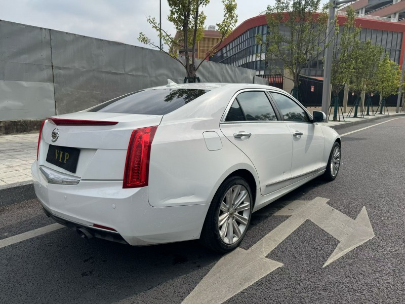 成都15年凯迪拉克ATS-L8