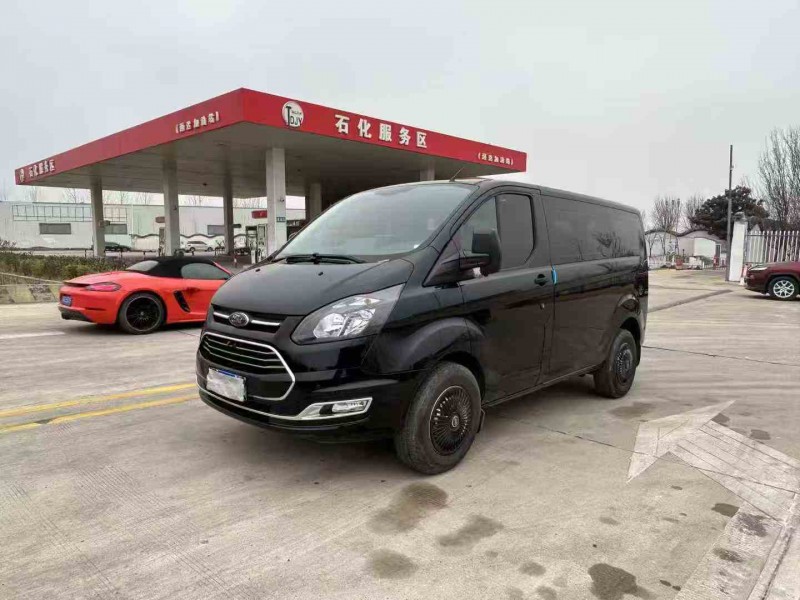 徐州22年福特全顺2