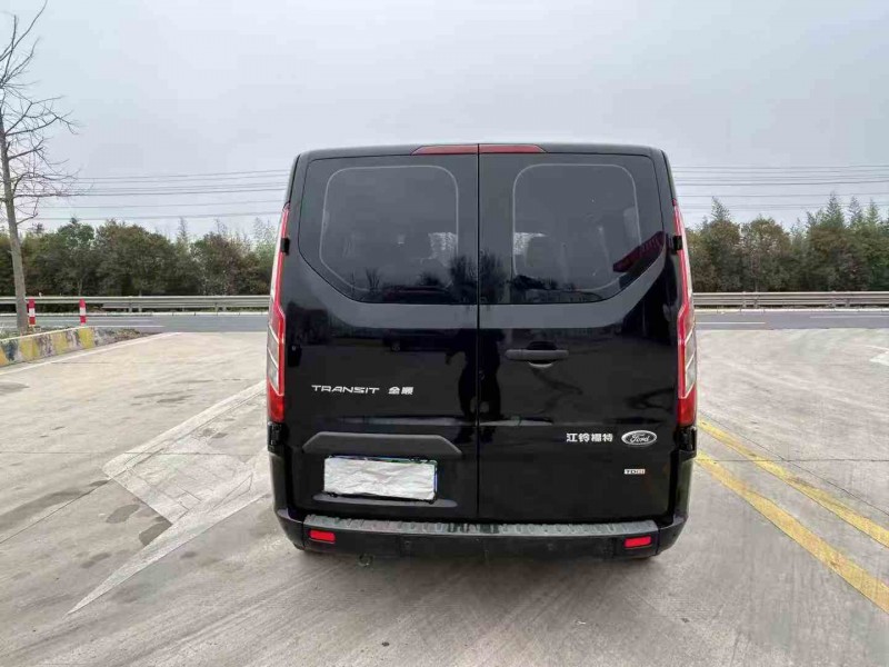 徐州22年福特全顺4