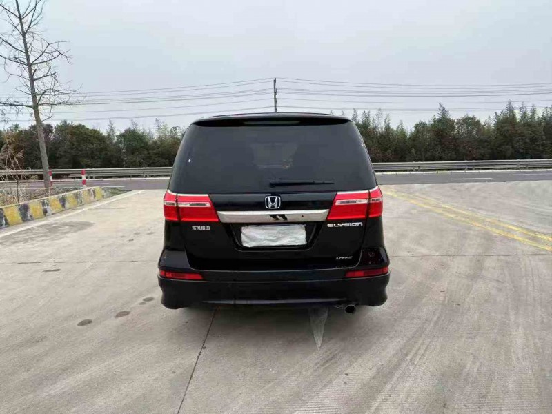 徐州15年本田艾力紳6