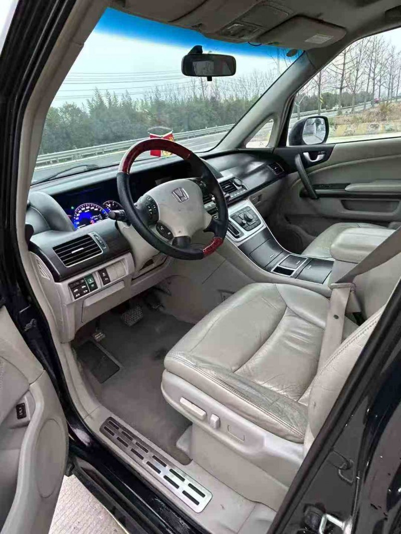 徐州15年本田艾力紳7