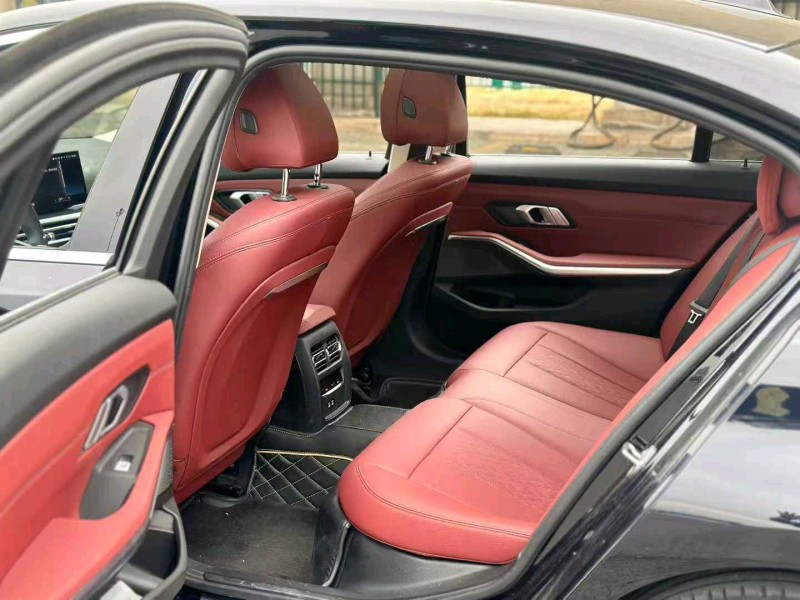 金华22年宝马3系4