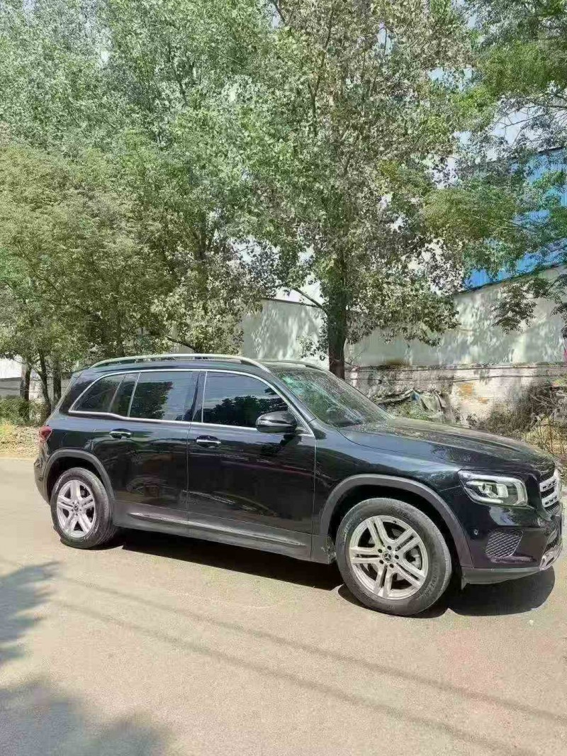 菏泽20年奔驰GLB3