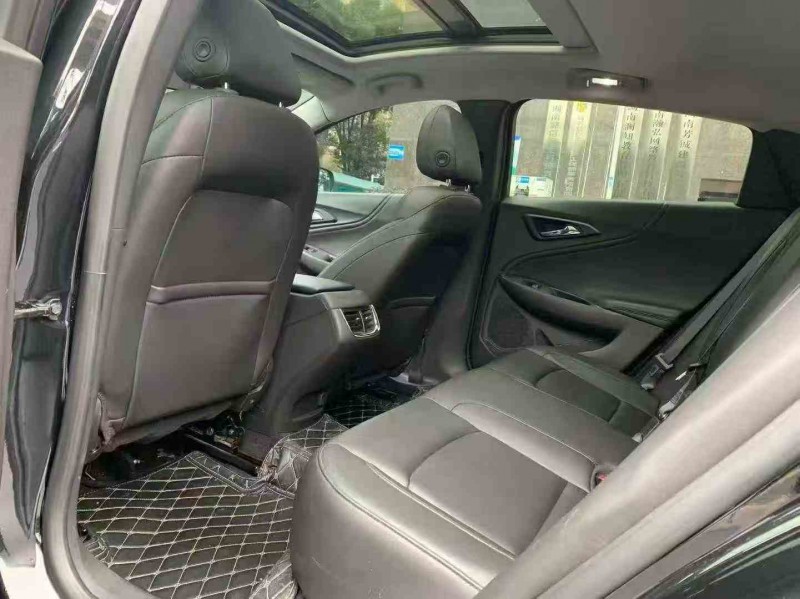 张家界21年雪佛兰迈锐宝5