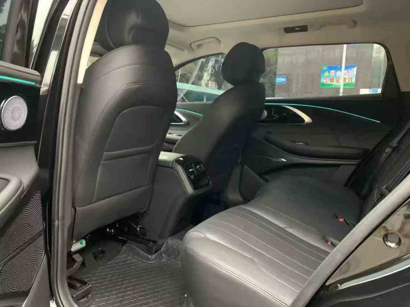 邵阳25年奇瑞星途5