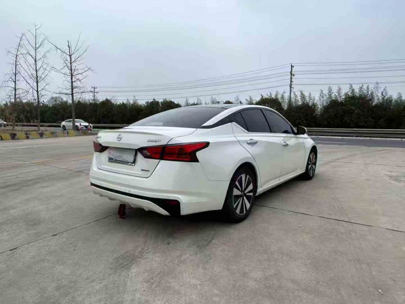 徐州22年日產天籟8