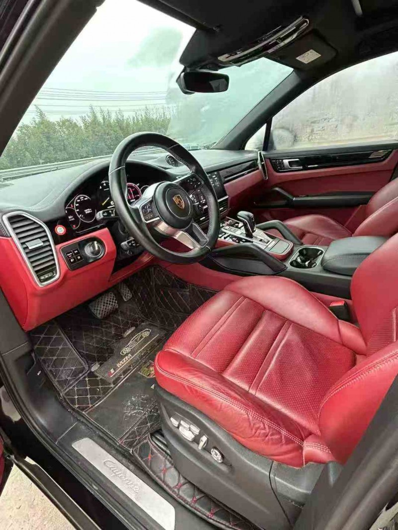 徐州19年保时捷卡宴7