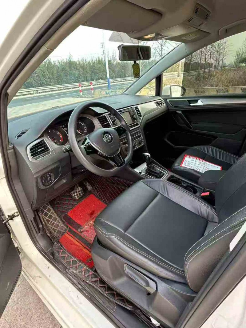 徐州18年大众高尔夫·嘉旅7