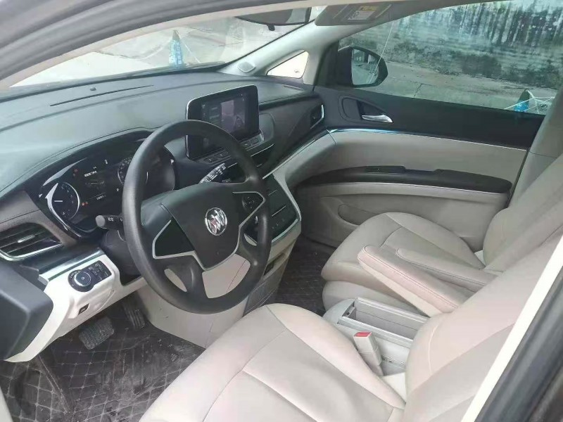 菏泽22年别克GL84