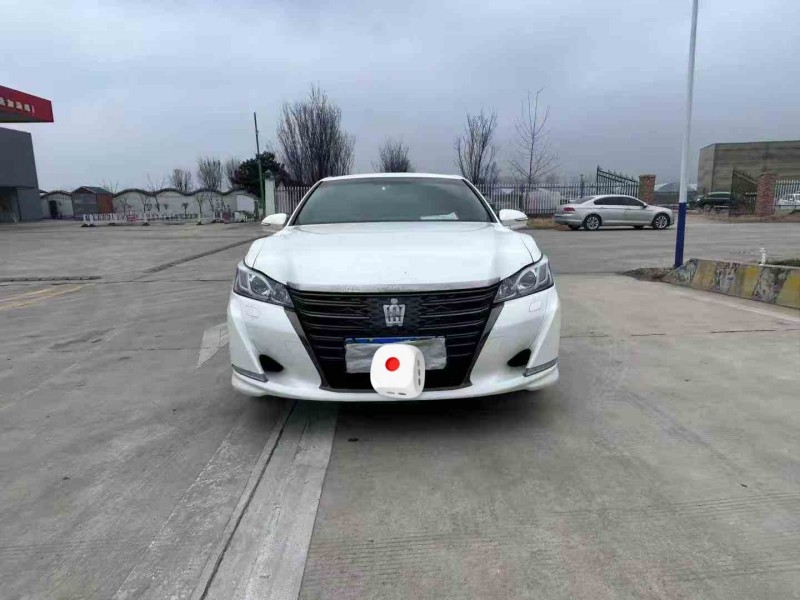 徐州18年豐田皇冠1