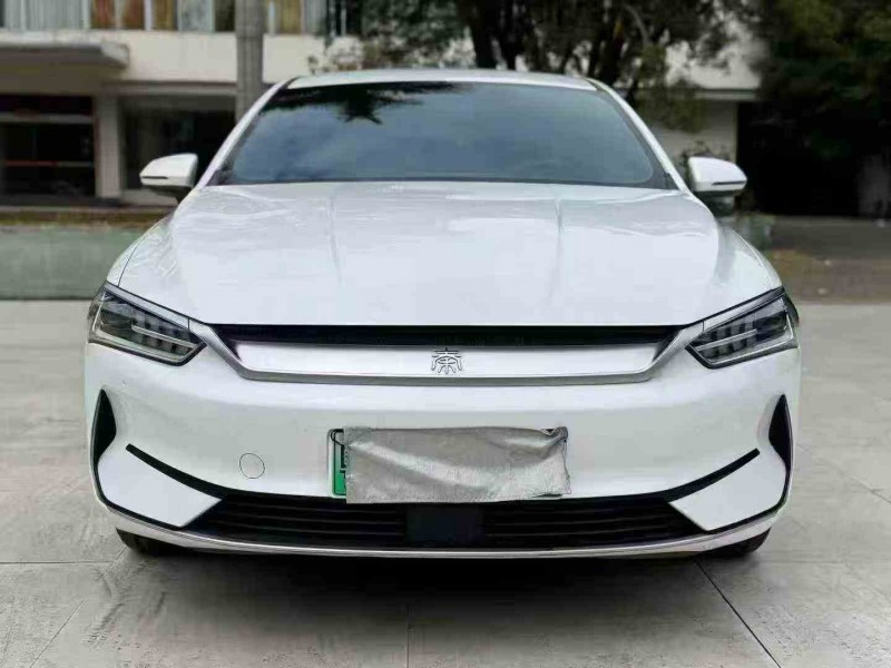 汕頭25年比亞迪秦1