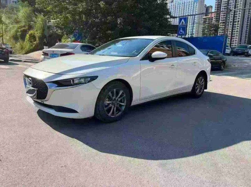 南宁21年马自达昂克赛拉3