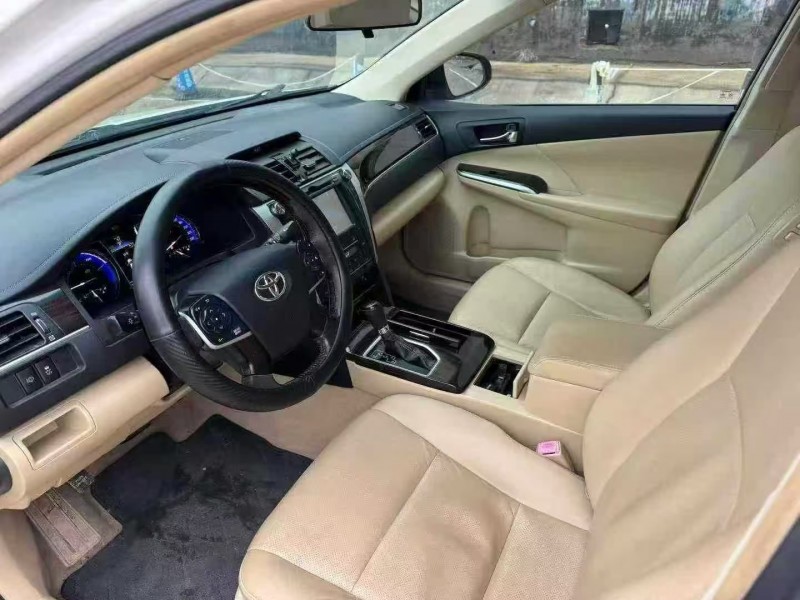 菏澤17年豐田凱美瑞4