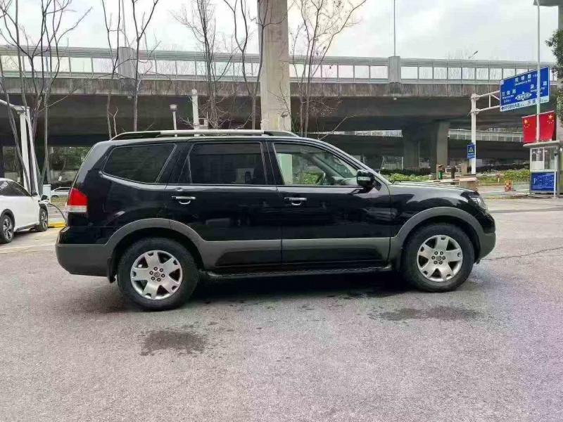 衡阳13年起亚霸锐7