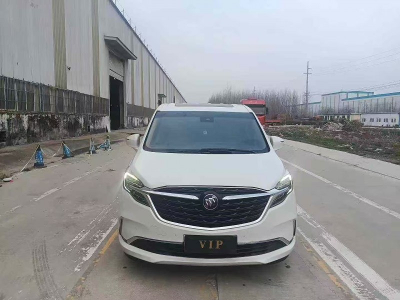 菏澤20年別克GL81