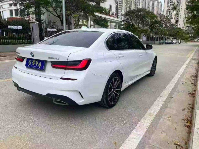 南宁22年宝马3系7