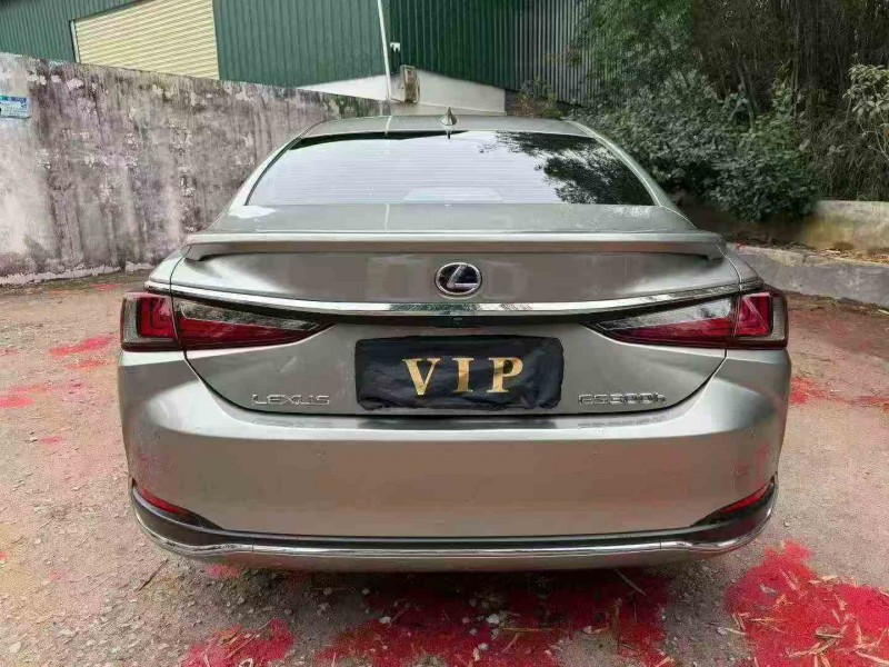 汕头22年雷克萨斯ES9