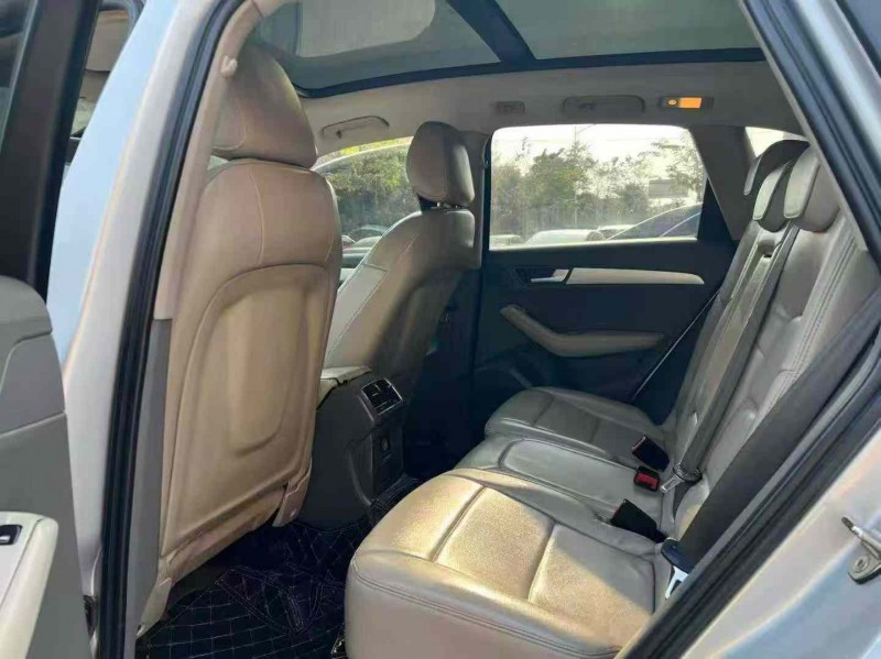 南宁10年奥迪Q56