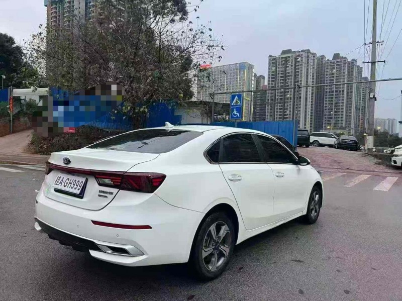 南宁20年起亚K37