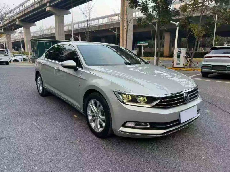 邵阳19年大众迈腾3