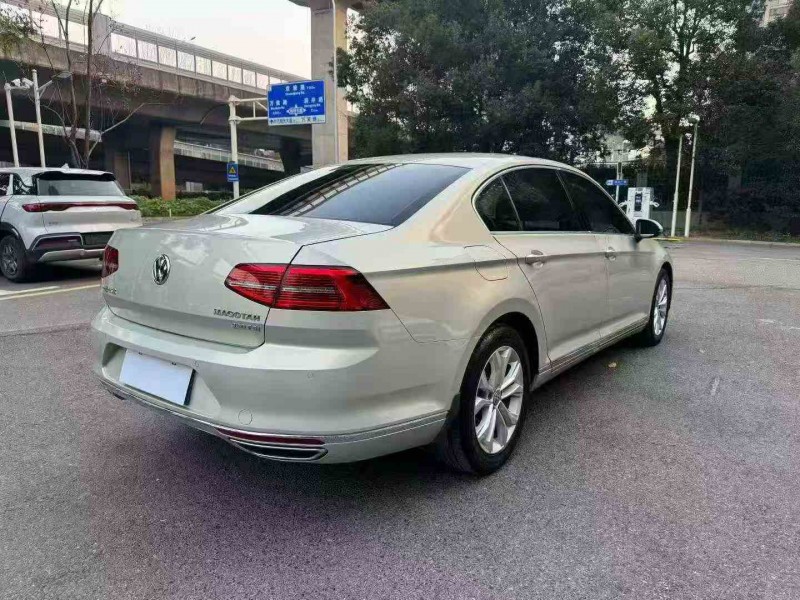 邵阳19年大众迈腾7