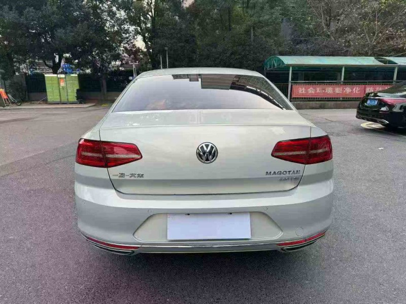 邵阳19年大众迈腾8