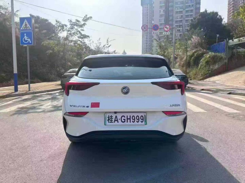 南宁24年别克微蓝9