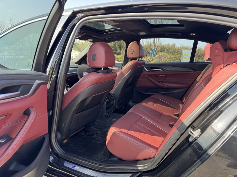 盐城21年宝马5系7