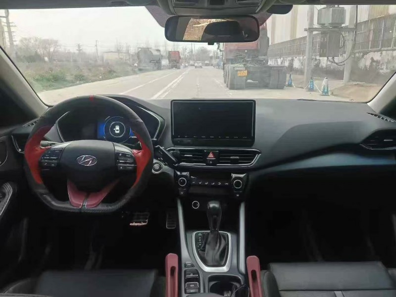 菏泽20年现代菲斯塔6