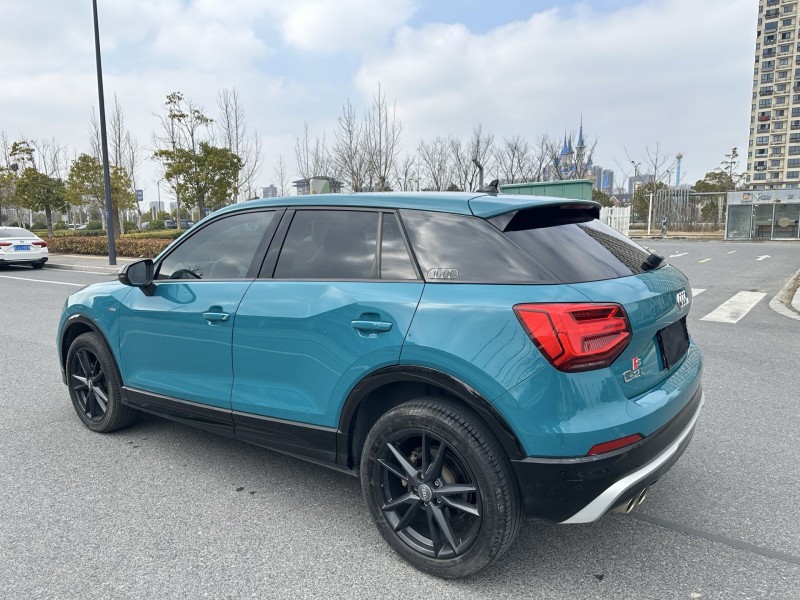 盐城21年奥迪Q26