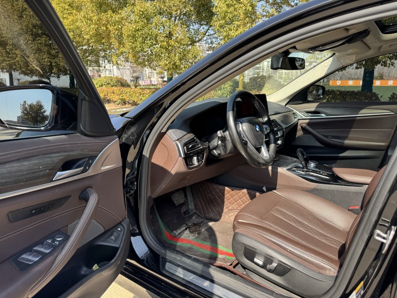 徐州20年宝马5系6