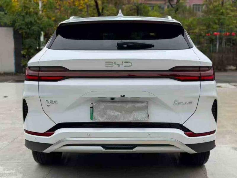 汕头25年比亚迪宋9