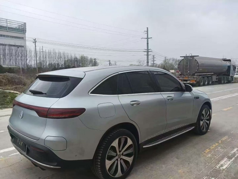 菏泽20年奔驰EQC8