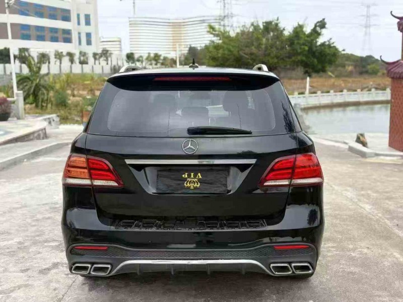 湛江13年奔驰ML9