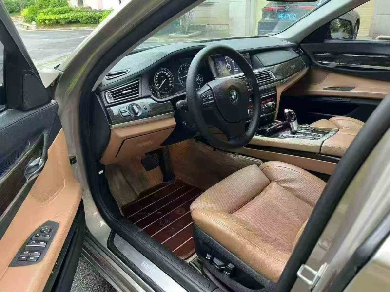 汕头20年宝马7系4