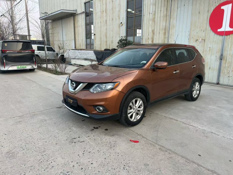 徐州15年日產奇駿2