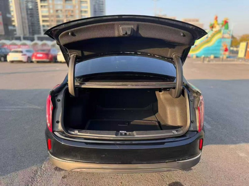 金华24年红旗E-QM56