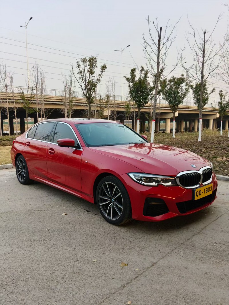 青岛22年宝马3系2