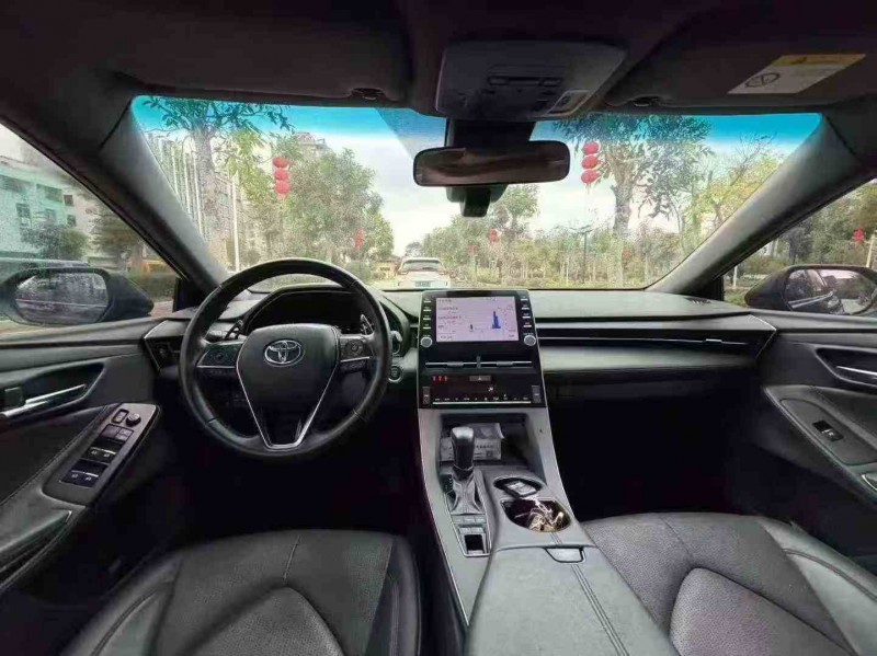 珠海22年丰田亚洲龙5