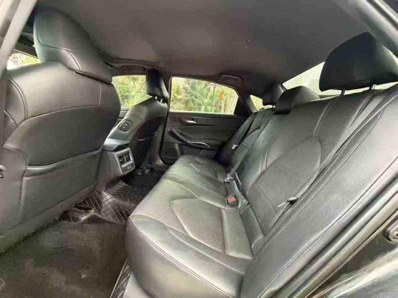 珠海22年丰田亚洲龙6