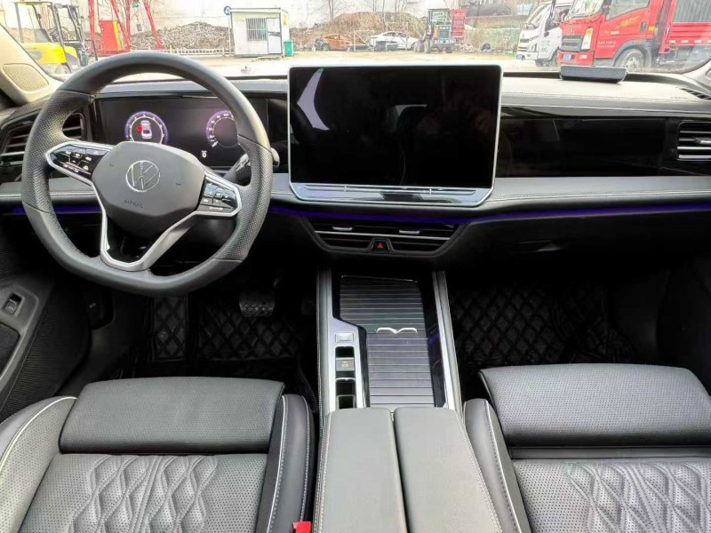 西安25年大众迈腾6