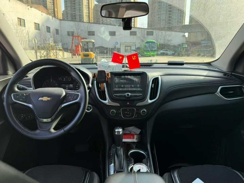 西安20年雪佛兰探界者6