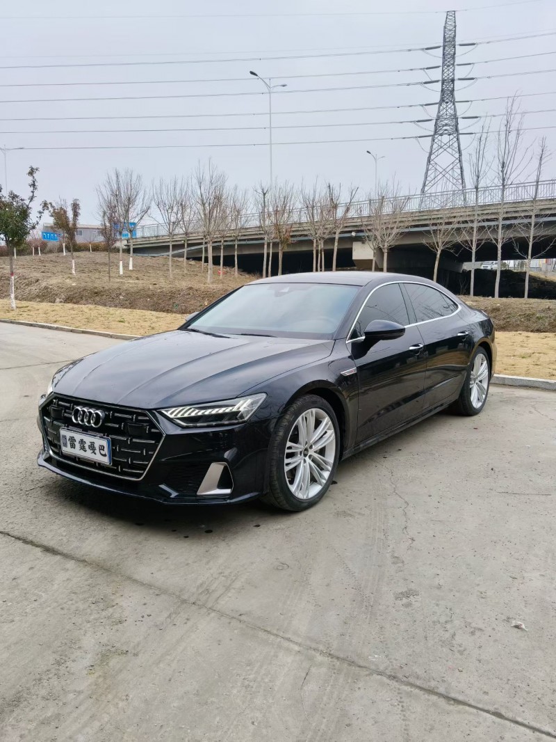 青岛25年奥迪A7L3
