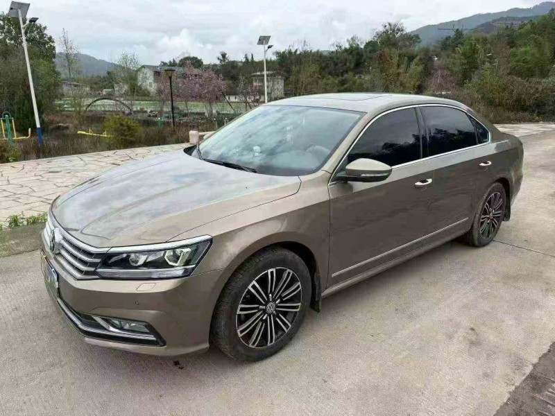 铜陵18年大众帕萨特2