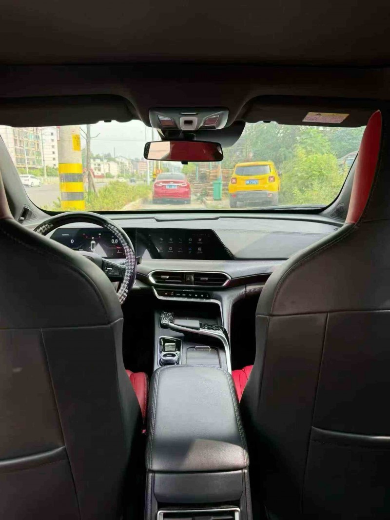 岳阳21年长安汽车UNI6