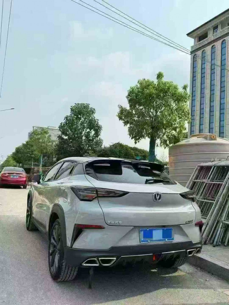 岳阳21年长安汽车UNI8