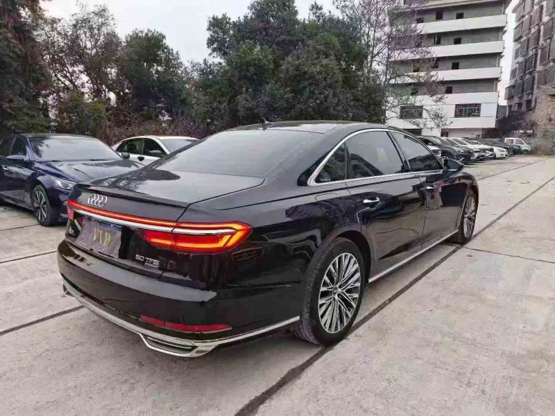 湘潭20年奥迪A8L5