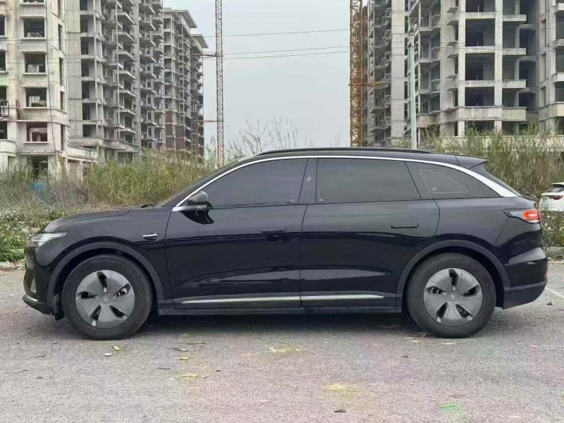 北海22年零跑汽车C115